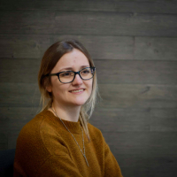 Evie Sandall headshot